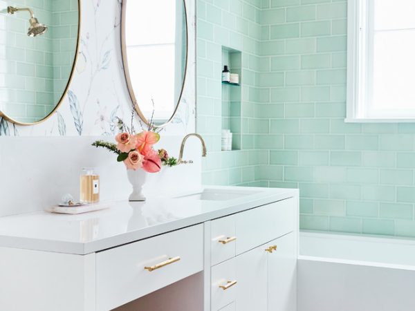 10 Outdated Bathroom Trends That Everyone is Ready to See Go