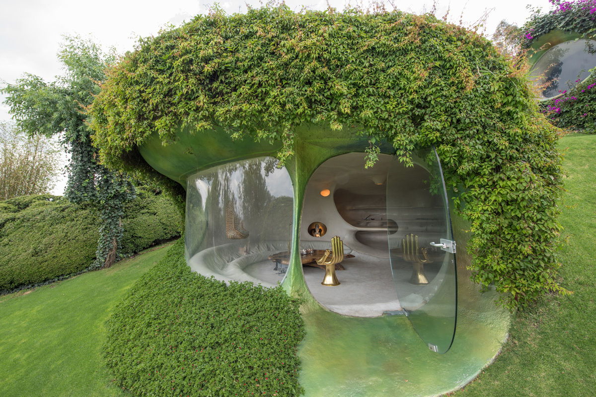 Organic House Underground Javier Senosiain Glass Door