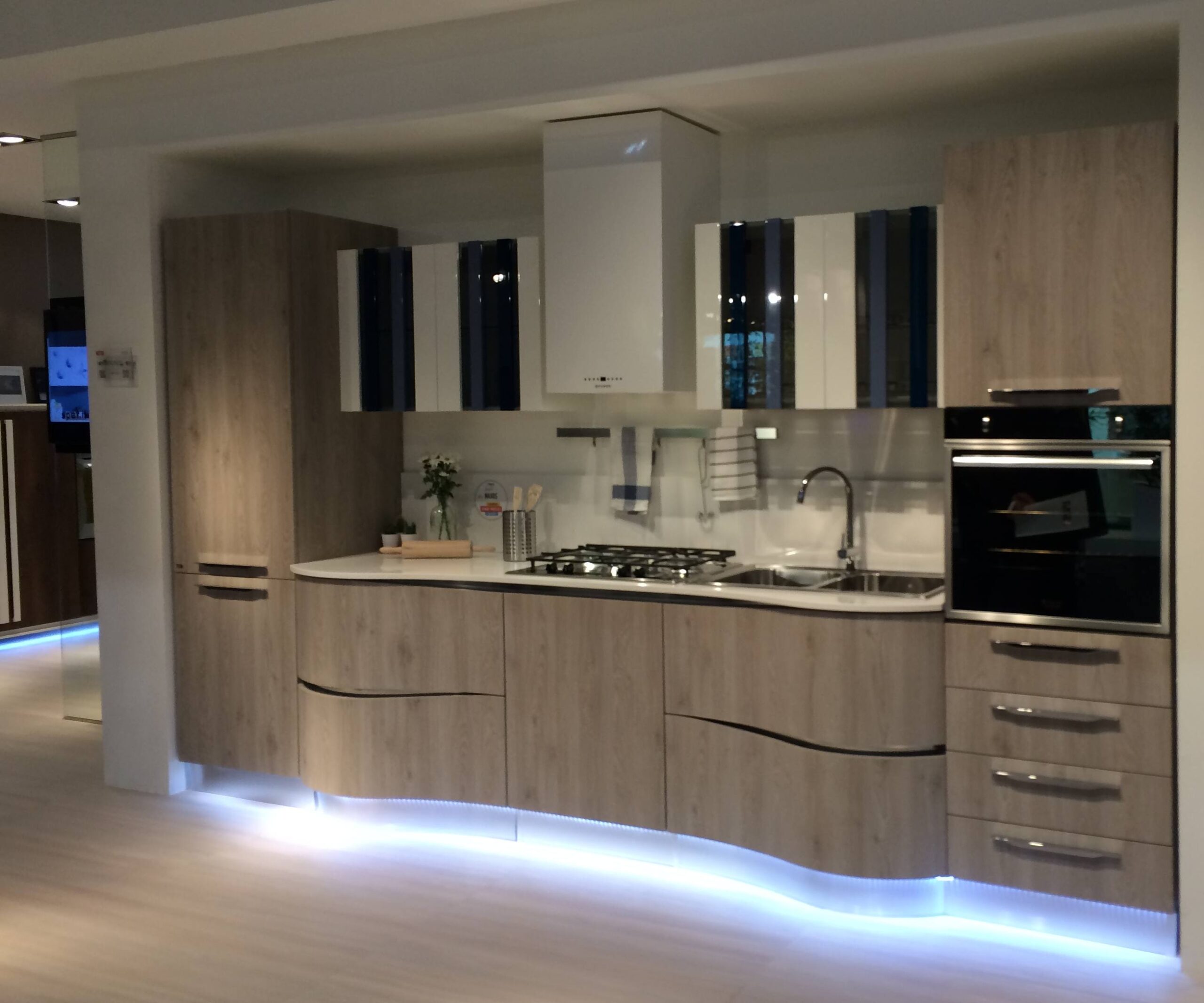 LED light kitchen floor scaled